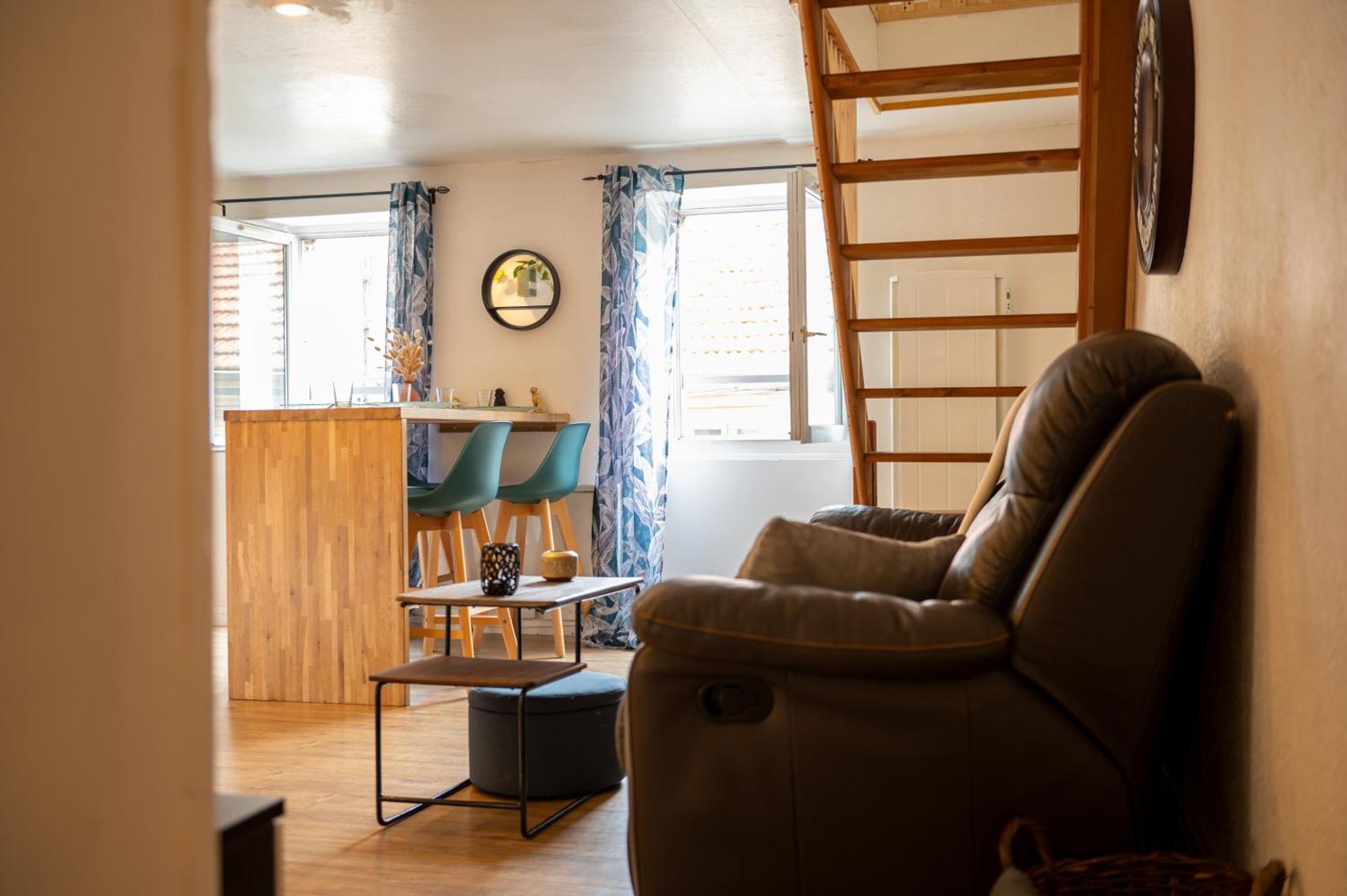 Appartement Au Centre Ville Historique Le Vieux Langres Ngoại thất bức ảnh